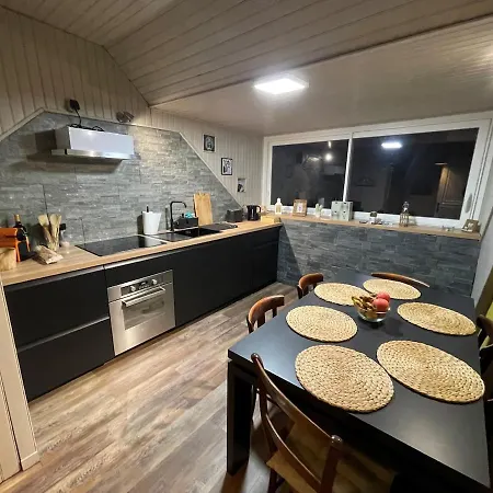 Pour Les Amoureux De La Montagne En Ete